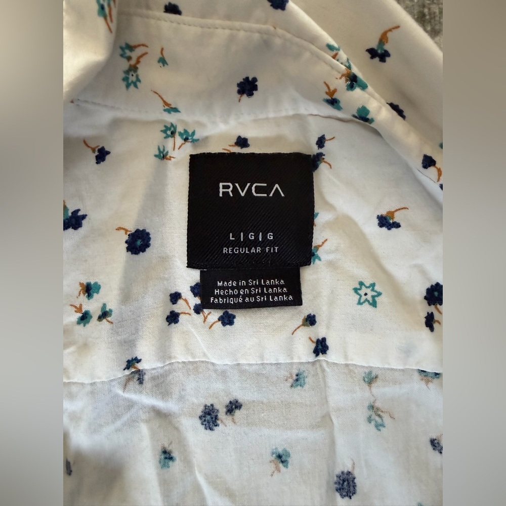Men’s RVCA Button Up - Picture 3 of 3